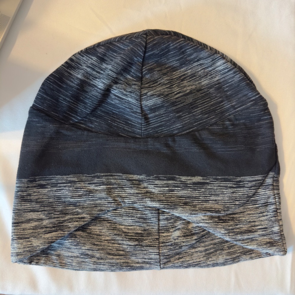 3041 | Lululemon Run With Me Toque Reversible Ponytail Beanie Hyper Stripe OS